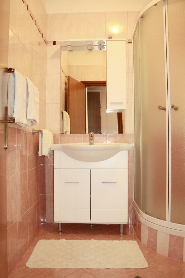 Guesthouse Matusan'S Place Banjol Zewnętrze zdjęcie